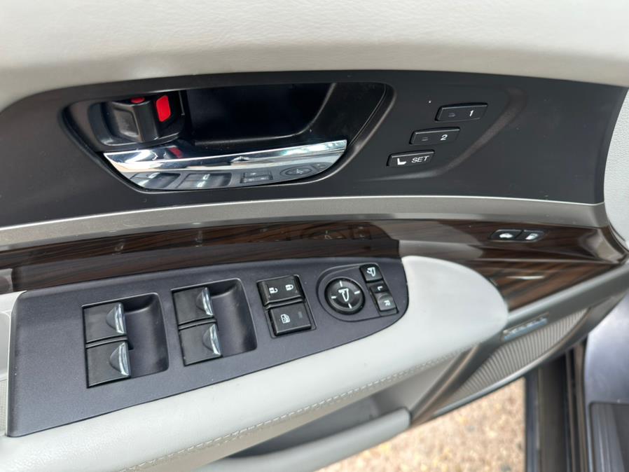 2015 Acura RLX 4dr Sdn Advance Pkg, available for sale in Manchester, Connecticut | Carsonmain LLC. Manchester, Connecticut 2015 Acura RLX 4dr Sdn Advance Pkg, available for sale in Manchester, Connecticut | Carsonmain LLC. Manchester, Connecticut