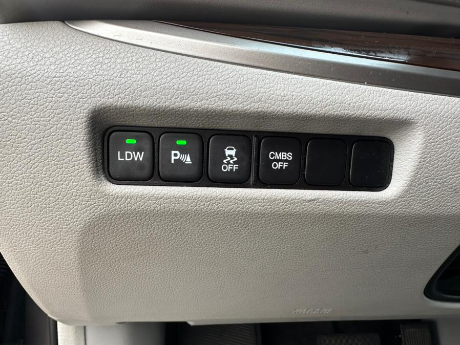 2015 Acura RLX 4dr Sdn Advance Pkg, available for sale in Manchester, Connecticut | Carsonmain LLC. Manchester, Connecticut 2015 Acura RLX 4dr Sdn Advance Pkg, available for sale in Manchester, Connecticut | Carsonmain LLC. Manchester, Connecticut