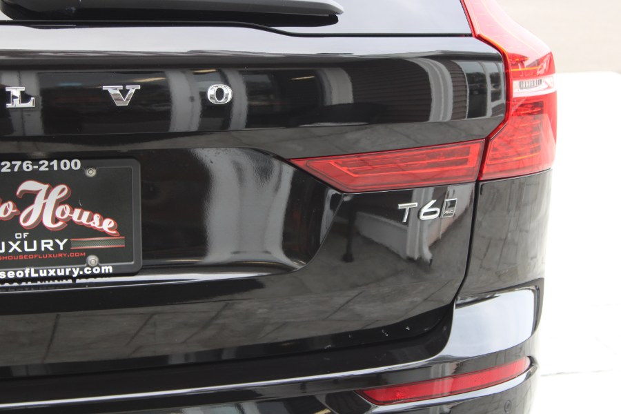 2018 Volvo XC60 T6 AWD Momentum, available for sale in Plantsville, Connecticut | Auto House of Luxury. Plantsville, Connecticut 2018 Volvo XC60 T6 AWD Momentum, available for sale in Plantsville, Connecticut | Auto House of Luxury. Plantsville, Connecticut