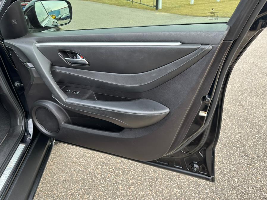 2013 Acura ZDX AWD 4dr, available for sale in South Windsor, Connecticut | Mike And Tony Auto Sales, Inc. South Windsor, Connecticut 2013 Acura ZDX AWD 4dr, available for sale in South Windsor, Connecticut | Mike And Tony Auto Sales, Inc. South Windsor, Connecticut