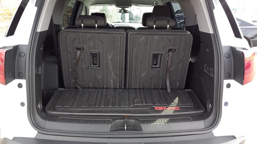2017 GMC Acadia FWD 4dr SLE w/SLE-1, available for sale in Old Saybrook, Connecticut | Saybrook Auto Barn. Old Saybrook, Connecticut 2017 GMC Acadia FWD 4dr SLE w/SLE-1, available for sale in Old Saybrook, Connecticut | Saybrook Auto Barn. Old Saybrook, Connecticut
