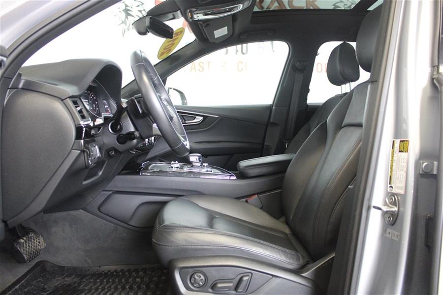 2018 Audi Q7 PREMIUM PLUS, available for sale in Paterson, New Jersey | Fast Track Motors. Paterson, New Jersey 2018 Audi Q7 PREMIUM PLUS, available for sale in Paterson, New Jersey | Fast Track Motors. Paterson, New Jersey