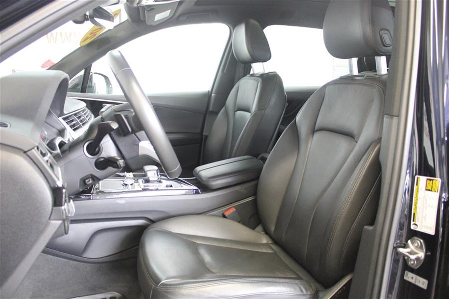 2018 Audi Q7 PREMIUM PLUS, available for sale in Paterson, New Jersey | Fast Track Motors. Paterson, New Jersey 2018 Audi Q7 PREMIUM PLUS, available for sale in Paterson, New Jersey | Fast Track Motors. Paterson, New Jersey