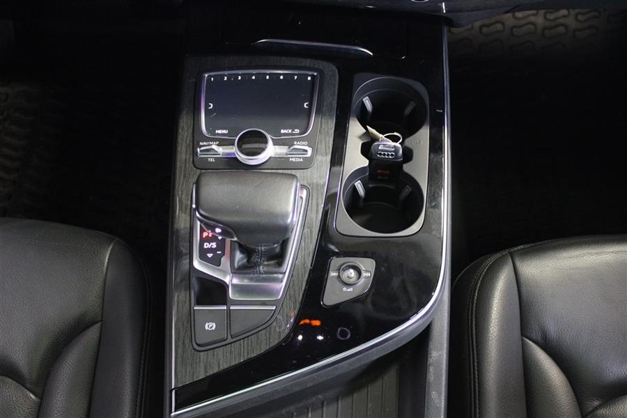 2018 Audi Q7 PREMIUM PLUS, available for sale in Paterson, New Jersey | Fast Track Motors. Paterson, New Jersey 2018 Audi Q7 PREMIUM PLUS, available for sale in Paterson, New Jersey | Fast Track Motors. Paterson, New Jersey