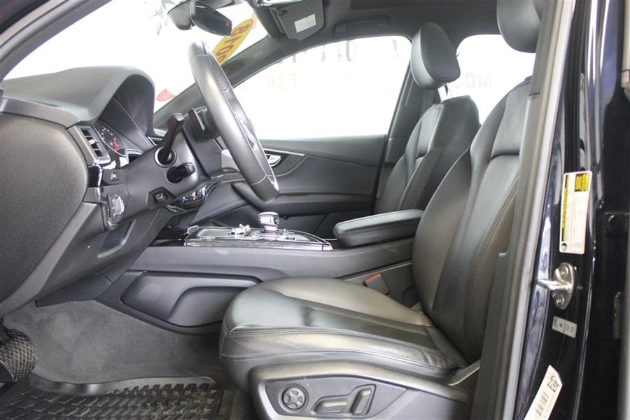 2018 Audi Q7 PREMIUM PLUS, available for sale in Paterson, New Jersey | Fast Track Motors. Paterson, New Jersey 2018 Audi Q7 PREMIUM PLUS, available for sale in Paterson, New Jersey | Fast Track Motors. Paterson, New Jersey