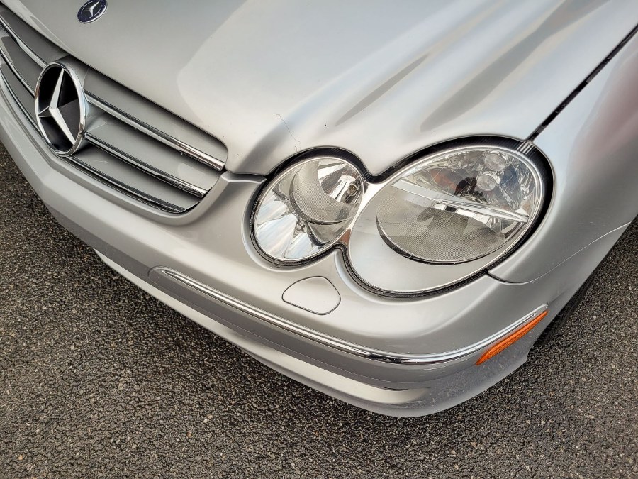 2007 Mercedes-Benz CLK-Class 2dr Cabriolet 3.5L, available for sale in Newark, New Jersey | RT Auto Center LLC. Newark, New Jersey 2007 Mercedes-Benz CLK-Class 2dr Cabriolet 3.5L, available for sale in Newark, New Jersey | RT Auto Center LLC. Newark, New Jersey