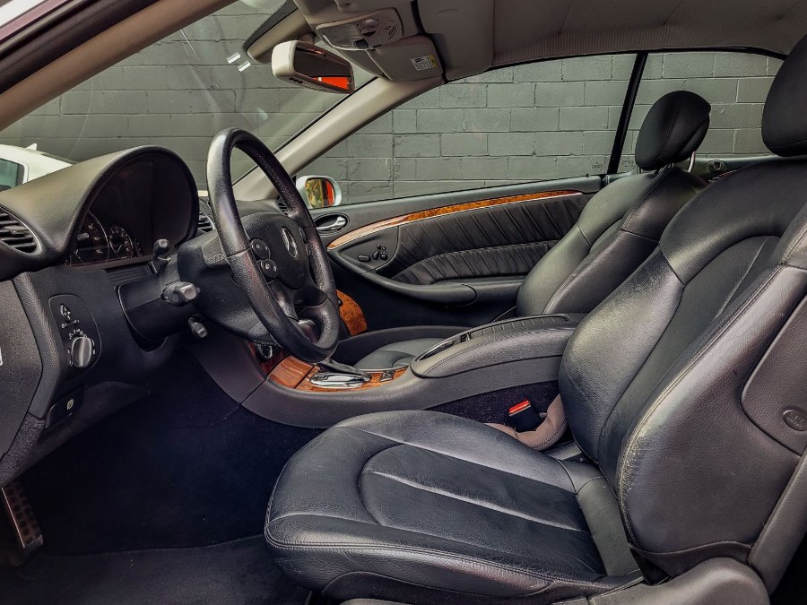 2007 Mercedes-Benz CLK-Class 2dr Cabriolet 3.5L, available for sale in Newark, New Jersey | RT Auto Center LLC. Newark, New Jersey 2007 Mercedes-Benz CLK-Class 2dr Cabriolet 3.5L, available for sale in Newark, New Jersey | RT Auto Center LLC. Newark, New Jersey