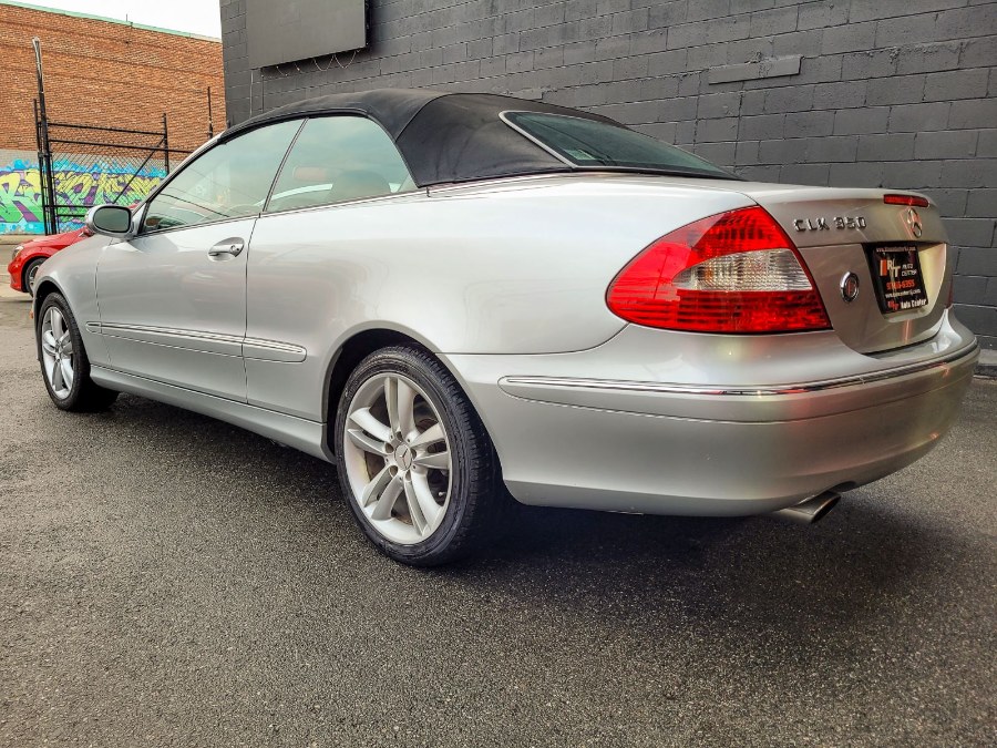 2007 Mercedes-Benz CLK-Class 2dr Cabriolet 3.5L, available for sale in Newark, New Jersey | RT Auto Center LLC. Newark, New Jersey 2007 Mercedes-Benz CLK-Class 2dr Cabriolet 3.5L, available for sale in Newark, New Jersey | RT Auto Center LLC. Newark, New Jersey