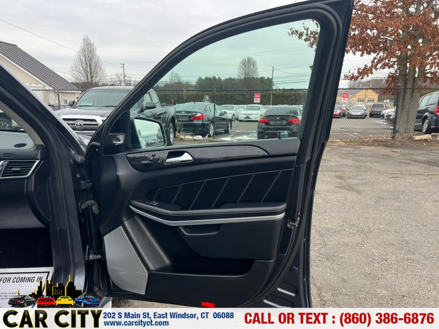 2013 Mercedes-Benz GL-Class 4MATIC 4dr GL550, available for sale in East Windsor, Connecticut | Car City LLC. East Windsor, Connecticut 2013 Mercedes-Benz GL-Class 4MATIC 4dr GL550, available for sale in East Windsor, Connecticut | Car City LLC. East Windsor, Connecticut