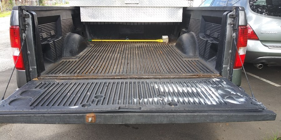 2007 Ford F-150 4WD Supercab 133" STX, available for sale in South Hadley, Massachusetts | Payless Auto Sale. South Hadley, Massachusetts 2007 Ford F-150 4WD Supercab 133" STX, available for sale in South Hadley, Massachusetts | Payless Auto Sale. South Hadley, Massachusetts