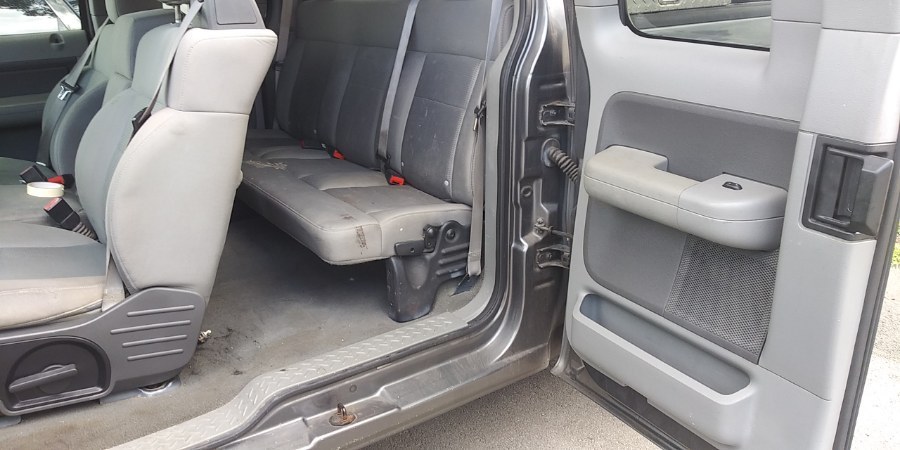 2007 Ford F-150 4WD Supercab 133" STX, available for sale in South Hadley, Massachusetts | Payless Auto Sale. South Hadley, Massachusetts 2007 Ford F-150 4WD Supercab 133" STX, available for sale in South Hadley, Massachusetts | Payless Auto Sale. South Hadley, Massachusetts