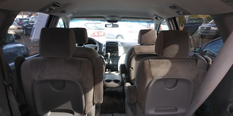 2007 Toyota Sienna 5dr 7-Passenger Van CE FWD (Natl), available for sale in South Hadley, Massachusetts | Payless Auto Sale. South Hadley, Massachusetts 2007 Toyota Sienna 5dr 7-Passenger Van CE FWD (Natl), available for sale in South Hadley, Massachusetts | Payless Auto Sale. South Hadley, Massachusetts