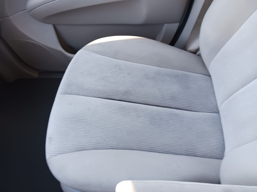 2009 Kia Sedona 4dr LWB LX, available for sale in South Hadley, Massachusetts | Payless Auto Sale. South Hadley, Massachusetts 2009 Kia Sedona 4dr LWB LX, available for sale in South Hadley, Massachusetts | Payless Auto Sale. South Hadley, Massachusetts