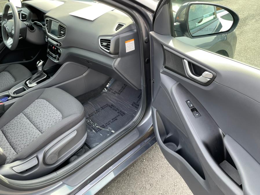 2019 Hyundai Ioniq Hybrid Blue, available for sale in Daly City, California | Green Light Auto Wholesale. Daly City, California 2019 Hyundai Ioniq Hybrid Blue, available for sale in Daly City, California | Green Light Auto Wholesale. Daly City, California
