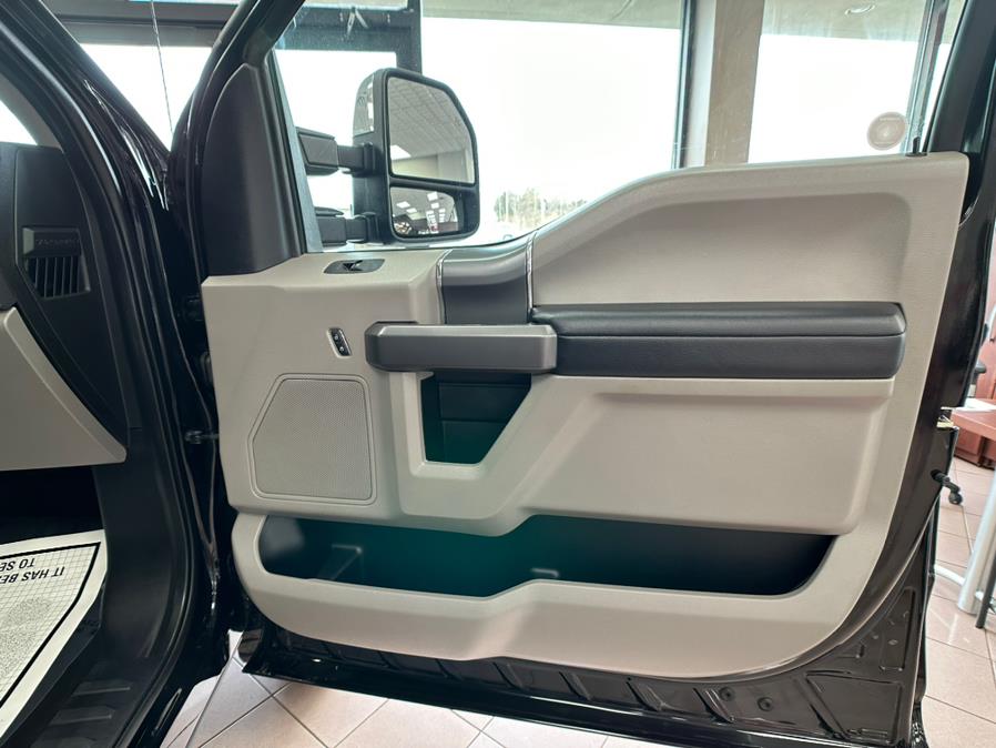 2019 Ford Super Duty F-250 SRW XLT 4WD Crew Cab 6.75'' Box, available for sale in Massapequa Park, New York | Power Motors East. Massapequa Park, New York 2019 Ford Super Duty F-250 SRW XLT 4WD Crew Cab 6.75'' Box, available for sale in Massapequa Park, New York | Power Motors East. Massapequa Park, New York