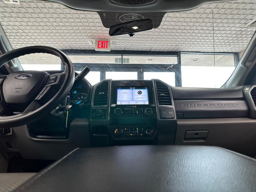 2019 Ford Super Duty F-250 SRW XLT 4WD Crew Cab 6.75'' Box, available for sale in Massapequa Park, New York | Power Motors East. Massapequa Park, New York 2019 Ford Super Duty F-250 SRW XLT 4WD Crew Cab 6.75'' Box, available for sale in Massapequa Park, New York | Power Motors East. Massapequa Park, New York