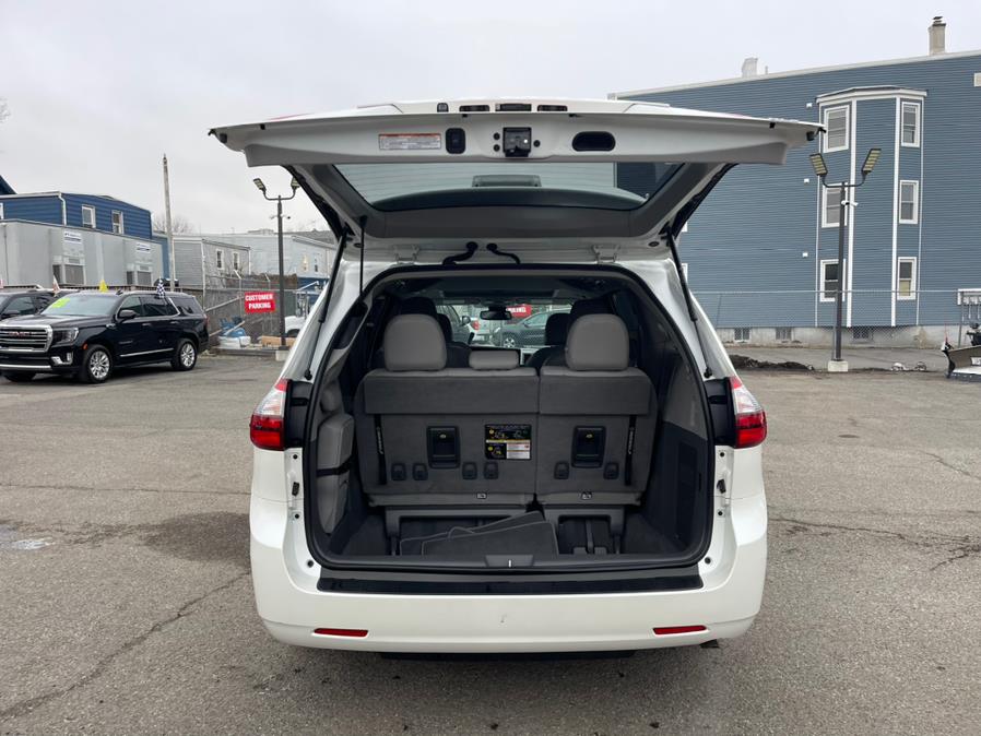 2020 Toyota Sienna XLE Premium FWD 8-Passenger (Natl), available for sale in Irvington , New Jersey | Auto Haus of Irvington Corp. Irvington , New Jersey 2020 Toyota Sienna XLE Premium FWD 8-Passenger (Natl), available for sale in Irvington , New Jersey | Auto Haus of Irvington Corp. Irvington , New Jersey