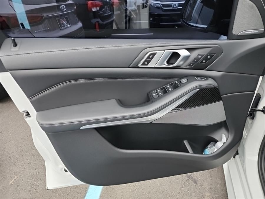 2022 BMW X5 M Sports Activity Vehicle, available for sale in Islip, New York | L.I. Auto Gallery. Islip, New York 2022 BMW X5 M Sports Activity Vehicle, available for sale in Islip, New York | L.I. Auto Gallery. Islip, New York