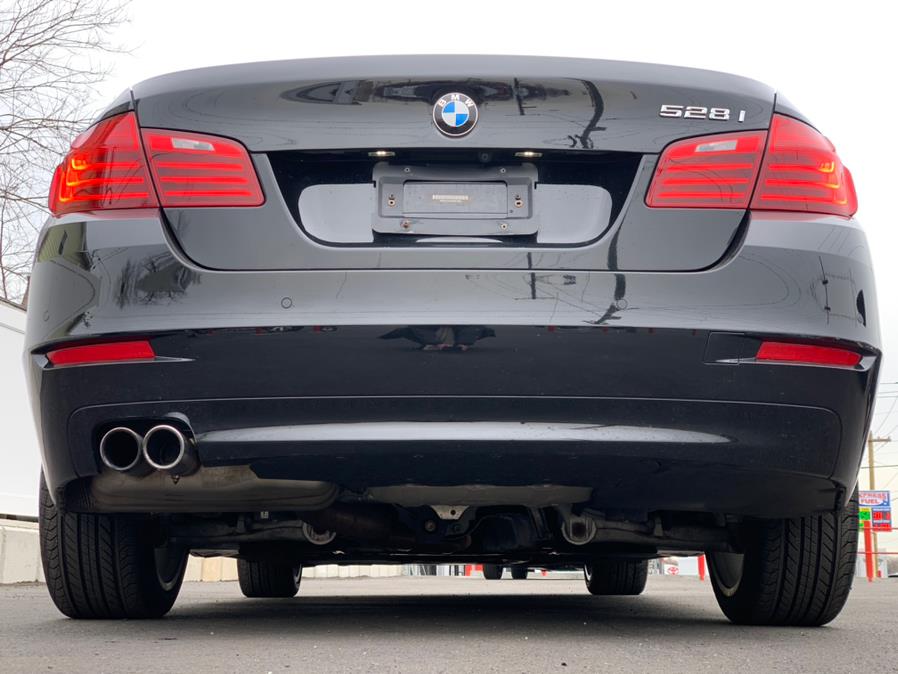 2016 BMW 5 Series 4dr Sdn 528i xDrive AWD, available for sale in Hillside, New Jersey | Champion Auto Hillside. Hillside, New Jersey 2016 BMW 5 Series 4dr Sdn 528i xDrive AWD, available for sale in Hillside, New Jersey | Champion Auto Hillside. Hillside, New Jersey