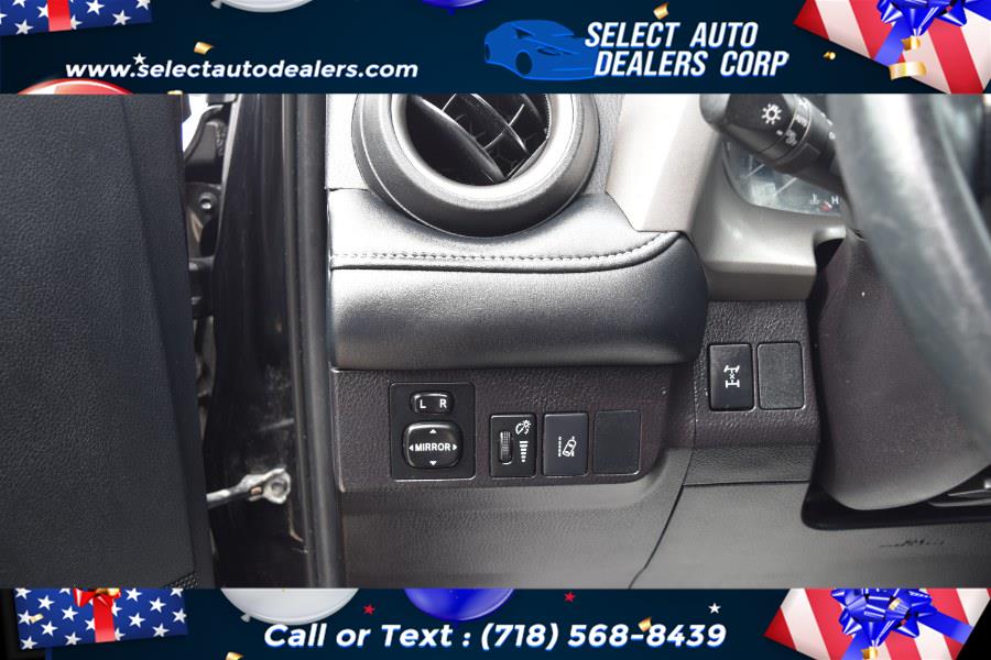 2018 Toyota RAV4 XLE AWD (Natl), available for sale in Brooklyn, New York | Select Auto Dealers Corp. Brooklyn, New York 2018 Toyota RAV4 XLE AWD (Natl), available for sale in Brooklyn, New York | Select Auto Dealers Corp. Brooklyn, New York