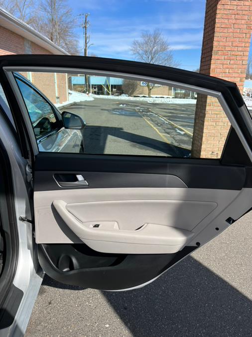 2016 Hyundai Sonata 4dr Sdn 1.6T Eco w/Tire Kit, available for sale in New Britain, Connecticut | Supreme Automotive. New Britain, Connecticut 2016 Hyundai Sonata 4dr Sdn 1.6T Eco w/Tire Kit, available for sale in New Britain, Connecticut | Supreme Automotive. New Britain, Connecticut