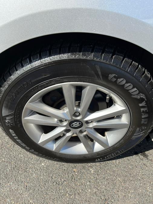 2016 Hyundai Sonata 4dr Sdn 1.6T Eco w/Tire Kit, available for sale in New Britain, Connecticut | Supreme Automotive. New Britain, Connecticut 2016 Hyundai Sonata 4dr Sdn 1.6T Eco w/Tire Kit, available for sale in New Britain, Connecticut | Supreme Automotive. New Britain, Connecticut