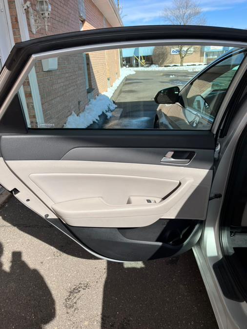 2016 Hyundai Sonata 4dr Sdn 1.6T Eco w/Tire Kit, available for sale in New Britain, Connecticut | Supreme Automotive. New Britain, Connecticut 2016 Hyundai Sonata 4dr Sdn 1.6T Eco w/Tire Kit, available for sale in New Britain, Connecticut | Supreme Automotive. New Britain, Connecticut