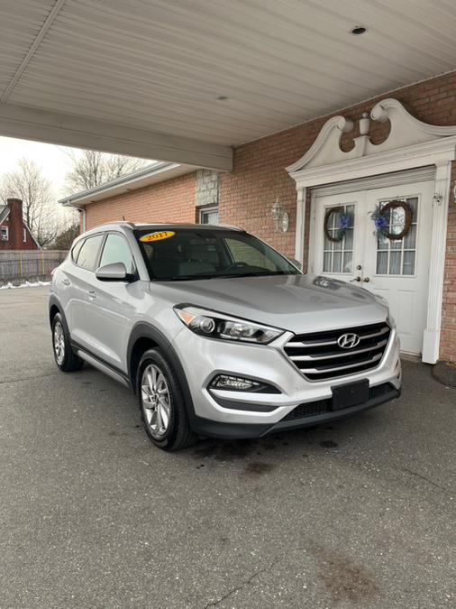 2017 Hyundai Tucson SE AWD, available for sale in New Britain, Connecticut | Supreme Automotive. New Britain, Connecticut