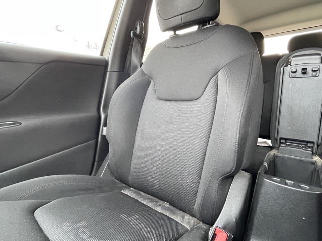 2015 Jeep Renegade Latitude, available for sale in Brookfield, Connecticut | Blasius Federal Road. Brookfield, Connecticut 2015 Jeep Renegade Latitude, available for sale in Brookfield, Connecticut | Blasius Federal Road. Brookfield, Connecticut