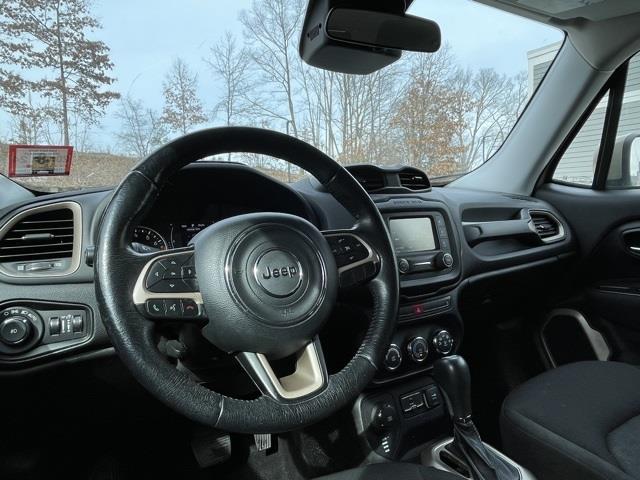 2015 Jeep Renegade Latitude, available for sale in Brookfield, Connecticut | Blasius Federal Road. Brookfield, Connecticut 2015 Jeep Renegade Latitude, available for sale in Brookfield, Connecticut | Blasius Federal Road. Brookfield, Connecticut