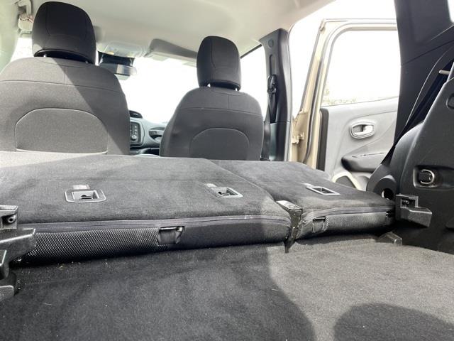 2015 Jeep Renegade Latitude, available for sale in Brookfield, Connecticut | Blasius Federal Road. Brookfield, Connecticut 2015 Jeep Renegade Latitude, available for sale in Brookfield, Connecticut | Blasius Federal Road. Brookfield, Connecticut