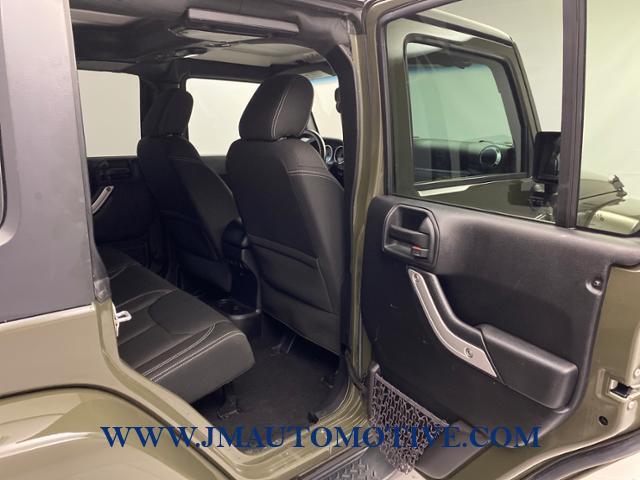 2016 Jeep Wrangler Unlimited 4WD 4dr Sahara, available for sale in Naugatuck, Connecticut | J&M Automotive Sls&Svc LLC. Naugatuck, Connecticut 2016 Jeep Wrangler Unlimited 4WD 4dr Sahara, available for sale in Naugatuck, Connecticut | J&M Automotive Sls&Svc LLC. Naugatuck, Connecticut
