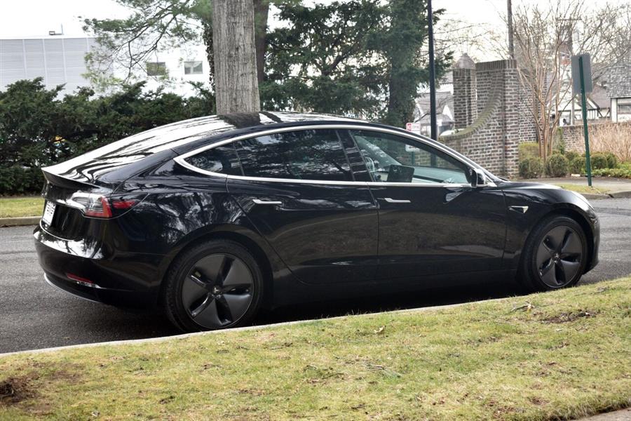 2019 Tesla Model 3 Standard Range Plus 4dr Fastback, available for sale in Great Neck, New York | Camy Cars. Great Neck, New York 2019 Tesla Model 3 Standard Range Plus 4dr Fastback, available for sale in Great Neck, New York | Camy Cars. Great Neck, New York