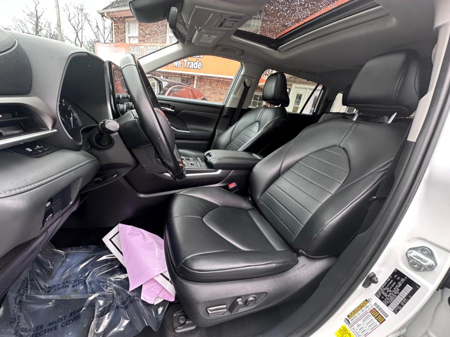 2021 Toyota Highlander XLE AWD (Natl), available for sale in Bloomingdale, New Jersey | Bloomingdale Auto Group. Bloomingdale, New Jersey 2021 Toyota Highlander XLE AWD (Natl), available for sale in Bloomingdale, New Jersey | Bloomingdale Auto Group. Bloomingdale, New Jersey