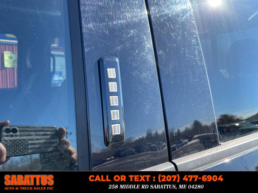 2015 Ford F-150 4WD SuperCrew 145" XLT, available for sale in Sabattus, Maine | Sabattus Auto and Truck Sales Inc. Sabattus, Maine 2015 Ford F-150 4WD SuperCrew 145" XLT, available for sale in Sabattus, Maine | Sabattus Auto and Truck Sales Inc. Sabattus, Maine
