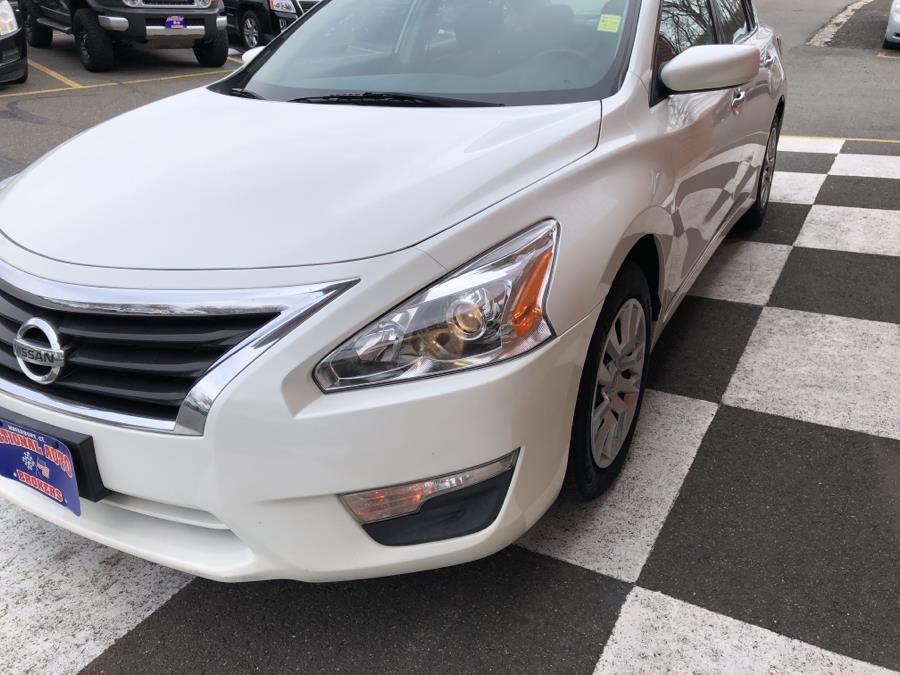 2013 Nissan Altima 4dr Sedan 2.5 S, available for sale in Waterbury, Connecticut | National Auto Brokers, Inc.. Waterbury, Connecticut 2013 Nissan Altima 4dr Sedan 2.5 S, available for sale in Waterbury, Connecticut | National Auto Brokers, Inc.. Waterbury, Connecticut