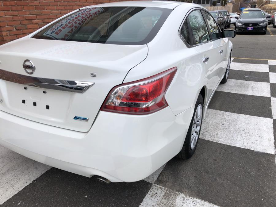 2013 Nissan Altima 4dr Sedan 2.5 S, available for sale in Waterbury, Connecticut | National Auto Brokers, Inc.. Waterbury, Connecticut 2013 Nissan Altima 4dr Sedan 2.5 S, available for sale in Waterbury, Connecticut | National Auto Brokers, Inc.. Waterbury, Connecticut