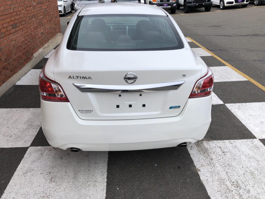 2013 Nissan Altima 4dr Sedan 2.5 S, available for sale in Waterbury, Connecticut | National Auto Brokers, Inc.. Waterbury, Connecticut 2013 Nissan Altima 4dr Sedan 2.5 S, available for sale in Waterbury, Connecticut | National Auto Brokers, Inc.. Waterbury, Connecticut