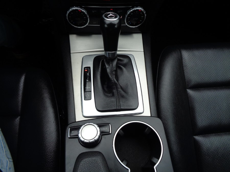2014 Mercedes-Benz C-Class 4dr Sdn C300 Luxury 4MATIC, available for sale in Valley Stream, New York | NY Auto Traders. Valley Stream, New York 2014 Mercedes-Benz C-Class 4dr Sdn C300 Luxury 4MATIC, available for sale in Valley Stream, New York | NY Auto Traders. Valley Stream, New York