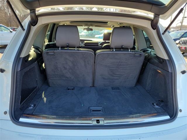 2015 Audi Q7 3.0T Premium, available for sale in Stratford, Connecticut | Wiz Leasing Inc. Stratford, Connecticut 2015 Audi Q7 3.0T Premium, available for sale in Stratford, Connecticut | Wiz Leasing Inc. Stratford, Connecticut