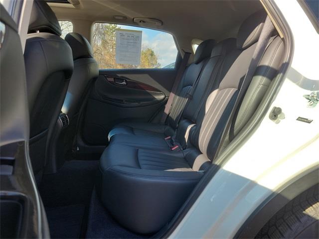 2016 Infiniti Qx50 Base, available for sale in Stratford, Connecticut | Wiz Leasing Inc. Stratford, Connecticut 2016 Infiniti Qx50 Base, available for sale in Stratford, Connecticut | Wiz Leasing Inc. Stratford, Connecticut