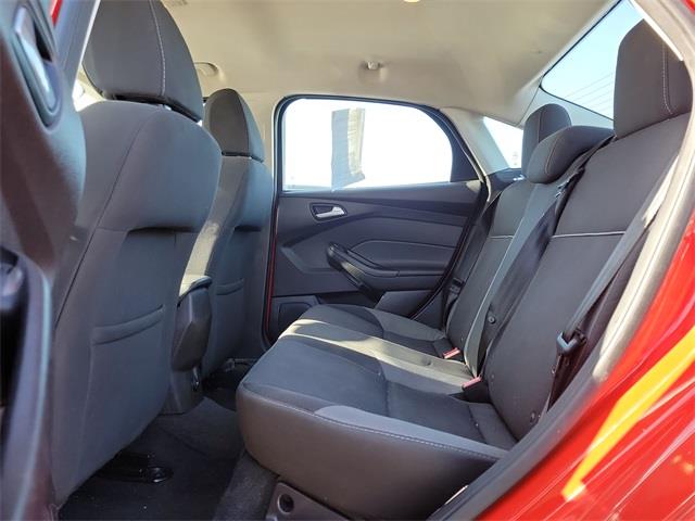 2014 Ford Focus SE, available for sale in Stratford, Connecticut | Wiz Leasing Inc. Stratford, Connecticut 2014 Ford Focus SE, available for sale in Stratford, Connecticut | Wiz Leasing Inc. Stratford, Connecticut