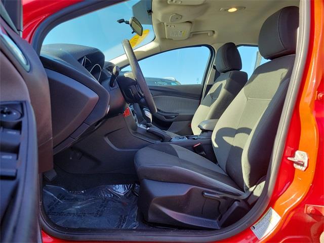 2014 Ford Focus SE, available for sale in Stratford, Connecticut | Wiz Leasing Inc. Stratford, Connecticut 2014 Ford Focus SE, available for sale in Stratford, Connecticut | Wiz Leasing Inc. Stratford, Connecticut