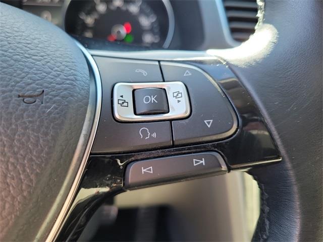 2016 Volkswagen Passat SEL, available for sale in Stratford, Connecticut | Wiz Leasing Inc. Stratford, Connecticut 2016 Volkswagen Passat SEL, available for sale in Stratford, Connecticut | Wiz Leasing Inc. Stratford, Connecticut