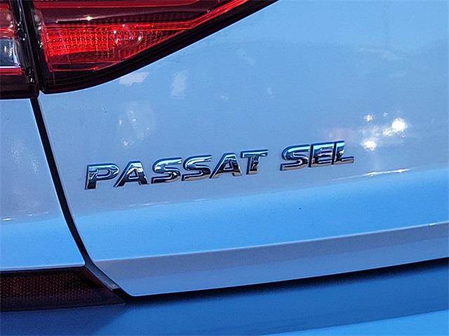 2016 Volkswagen Passat SEL, available for sale in Stratford, Connecticut | Wiz Leasing Inc. Stratford, Connecticut 2016 Volkswagen Passat SEL, available for sale in Stratford, Connecticut | Wiz Leasing Inc. Stratford, Connecticut