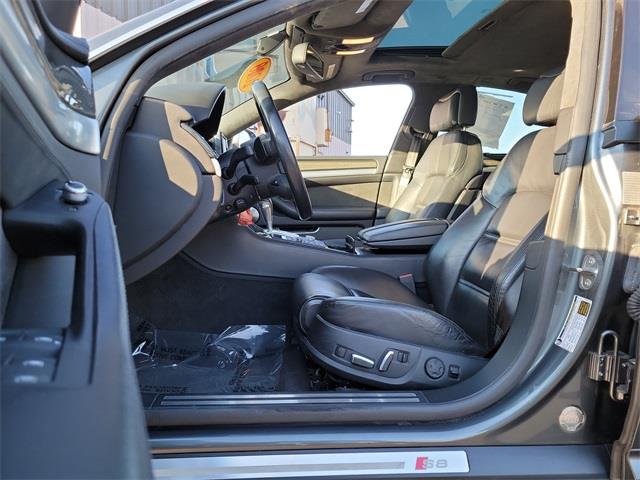 2008 Audi S8 5.2, available for sale in Stratford, Connecticut | Wiz Leasing Inc. Stratford, Connecticut 2008 Audi S8 5.2, available for sale in Stratford, Connecticut | Wiz Leasing Inc. Stratford, Connecticut