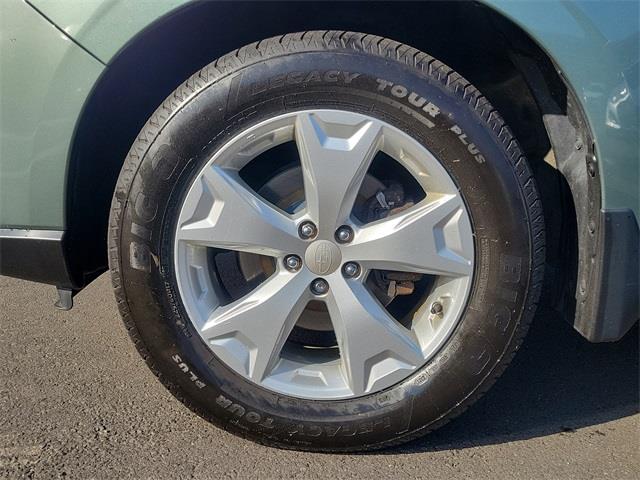 2015 Subaru Forester 2.5i Premium, available for sale in Stratford, Connecticut | Wiz Leasing Inc. Stratford, Connecticut 2015 Subaru Forester 2.5i Premium, available for sale in Stratford, Connecticut | Wiz Leasing Inc. Stratford, Connecticut