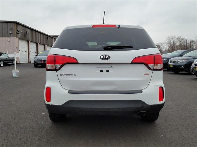 2015 Kia Sorento LX, available for sale in Stratford, Connecticut | Wiz Leasing Inc. Stratford, Connecticut 2015 Kia Sorento LX, available for sale in Stratford, Connecticut | Wiz Leasing Inc. Stratford, Connecticut