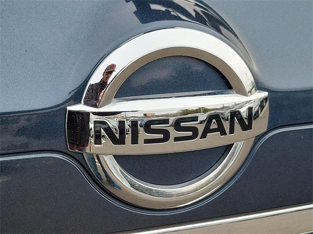 2014 Nissan Rogue SL, available for sale in Stratford, Connecticut | Wiz Leasing Inc. Stratford, Connecticut 2014 Nissan Rogue SL, available for sale in Stratford, Connecticut | Wiz Leasing Inc. Stratford, Connecticut