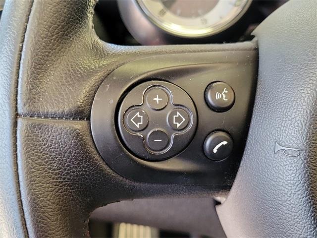 2013 Mini Cooper s Base, available for sale in Stratford, Connecticut | Wiz Leasing Inc. Stratford, Connecticut 2013 Mini Cooper s Base, available for sale in Stratford, Connecticut | Wiz Leasing Inc. Stratford, Connecticut